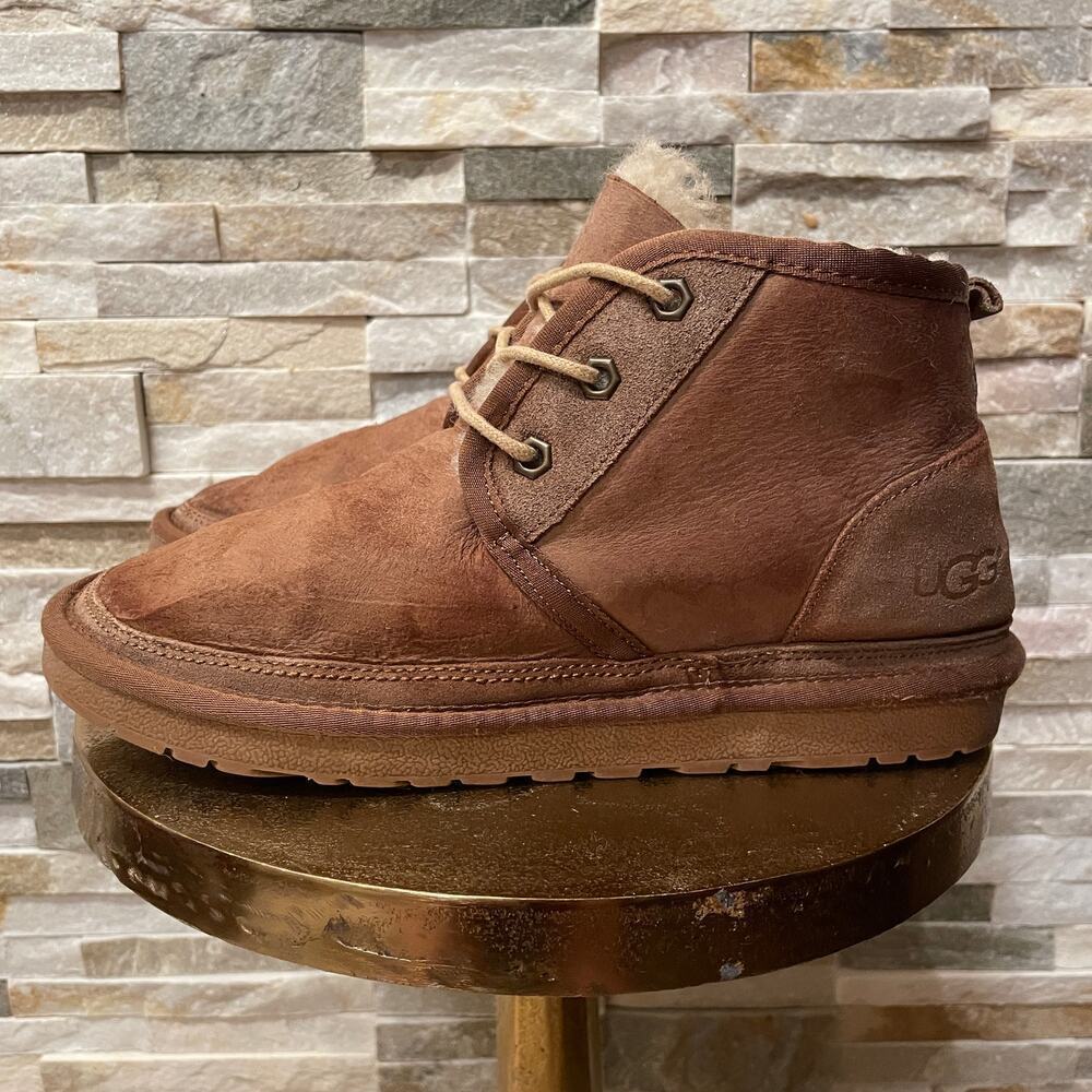 Vintage UGG Men’s 9 / Women’s 11 Shearling Chukka Boots | Distressed Chestnut